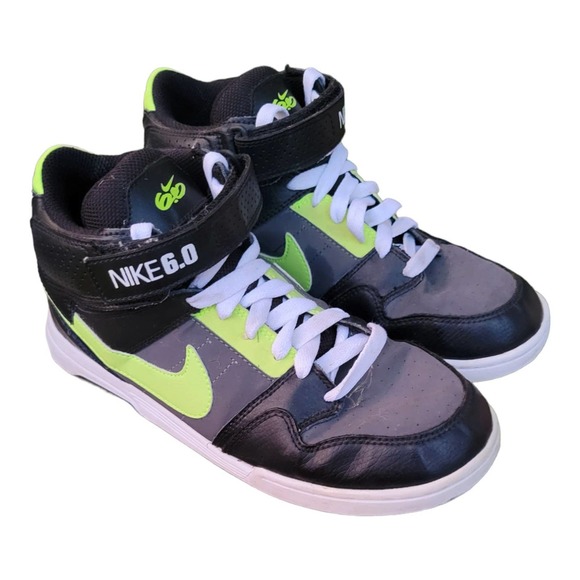 Nike 6.0 black and green SB Dunk Mogan mid Jr skate size 7Y - Picture 5 of 10